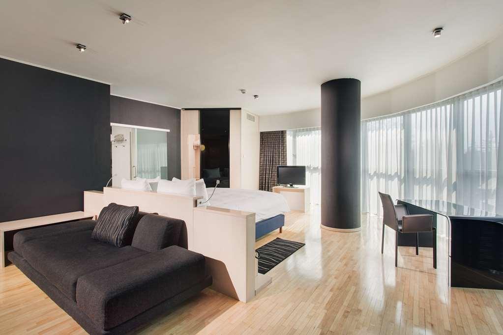 Doubletree By Hilton Hotel Cluj - City Plaza Bilik gambar