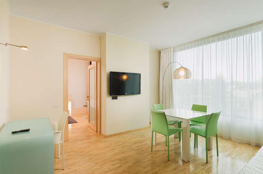 Doubletree By Hilton Hotel Cluj - City Plaza Bilik gambar