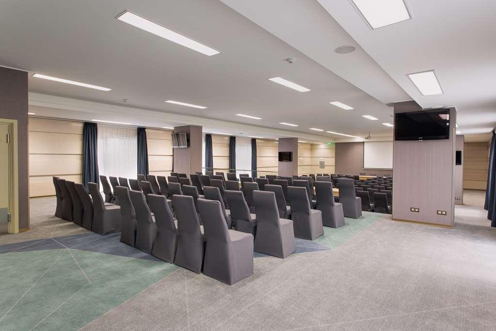 Doubletree By Hilton Hotel Cluj - City Plaza Kemudahan gambar